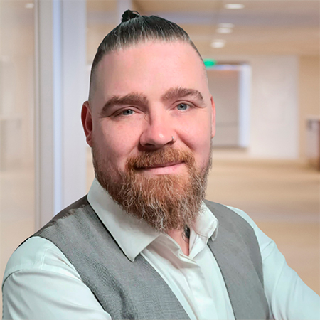 Eric Voß, Assistant Site Manager